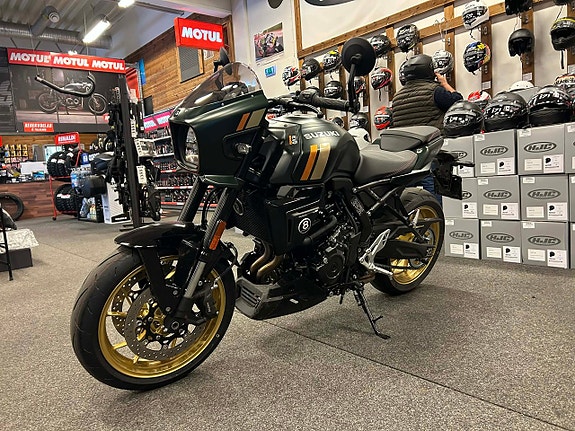 Suzuki GSX-8TT 3 of 5