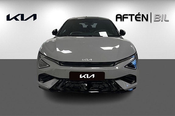 Kia EV6 2 of 20