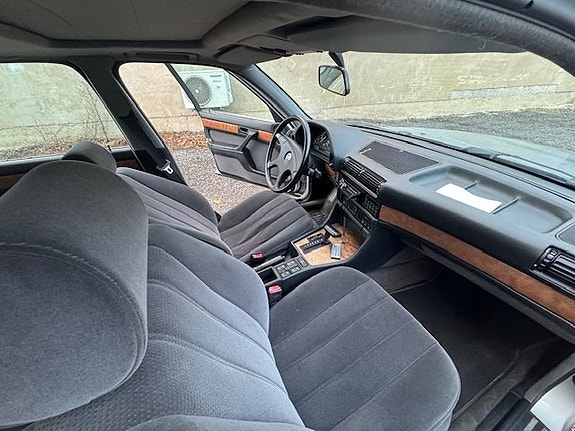 BMW 735i 19 of 21