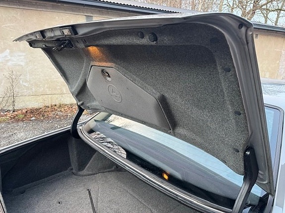 BMW 735i 15 of 21