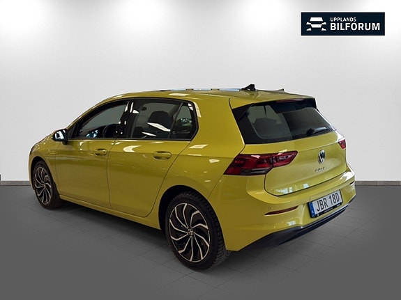 Volkswagen Golf VIII 6 of 16