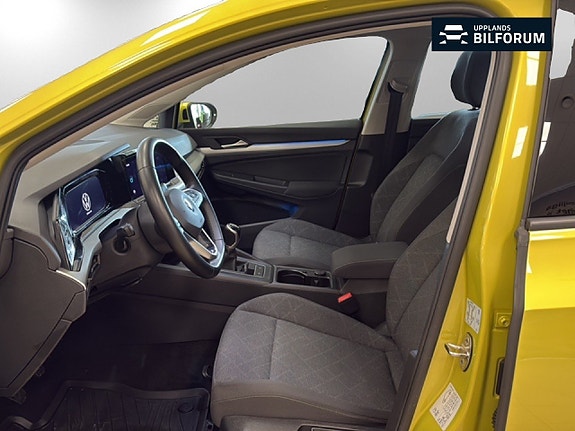Volkswagen Golf VIII 8 of 16