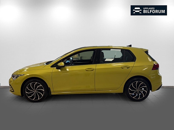 Volkswagen Golf VIII 4 of 16