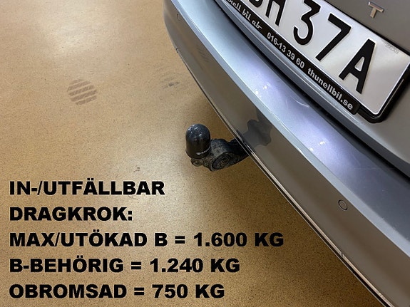 Volkswagen Passat 18 of 30