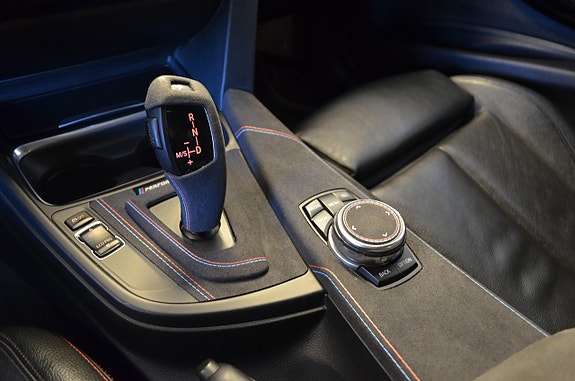 BMW 320 12 of 23