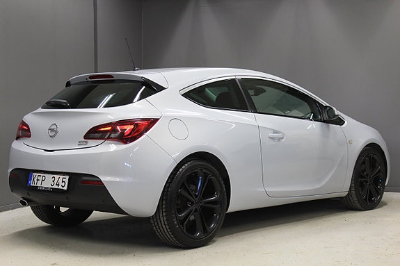 Opel Astra 4 of 5