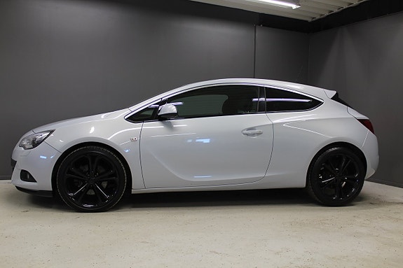 Opel Astra 3 of 5