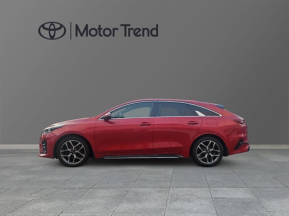 Kia ProCeed 3 of 5