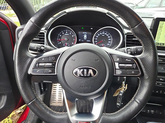 Kia ProCeed 12 of 15