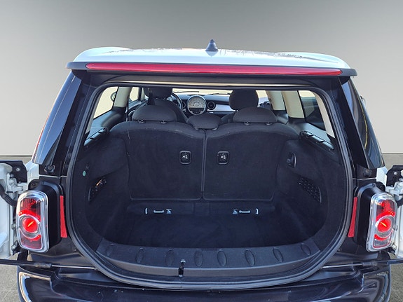 MINI Clubman One 6 of 17