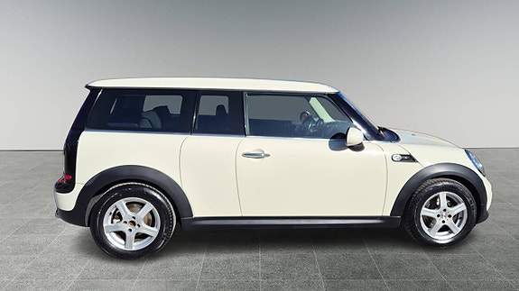 MINI Clubman One 8 of 17