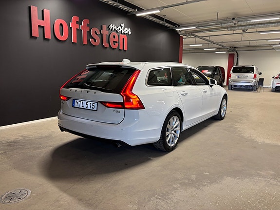 Volvo V90 3 of 5