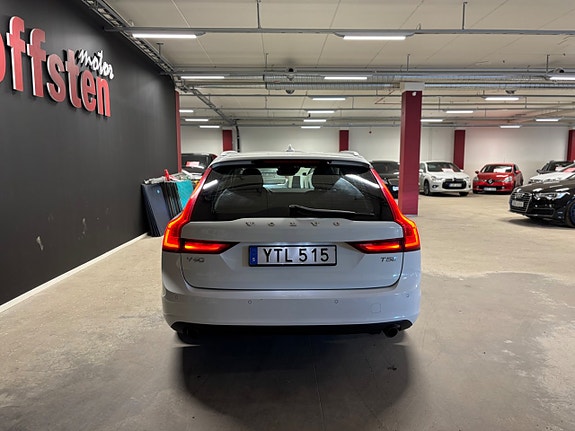 Volvo V90 4 of 5