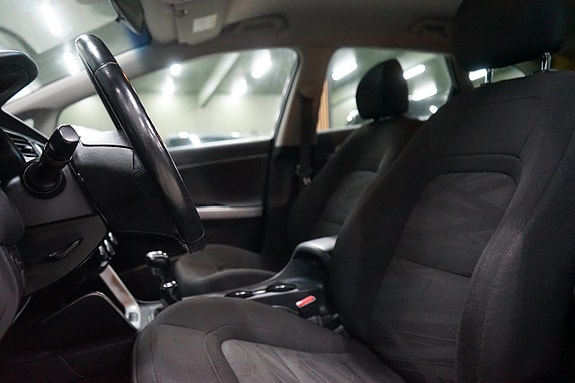Kia Ceed 8 of 17