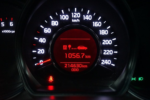 Kia Ceed 14 of 17