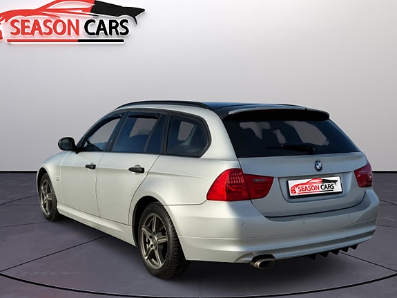 BMW 320 3 of 5