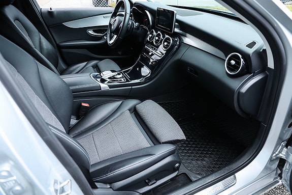 Mercedes-Benz C220 d 13 of 18