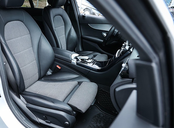 Mercedes-Benz C220 d 17 of 18