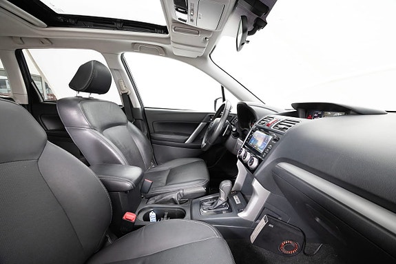 Subaru Forester 13 of 21
