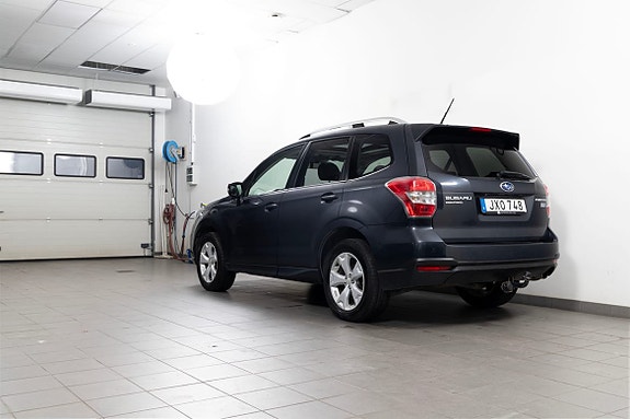 Subaru Forester 5 of 5