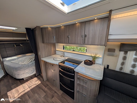 Kabe ROYAL 600 XL KS *Förtält / Året runt komfort / Premium 7 of 21