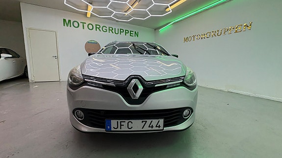 Renault Clio 8 of 12