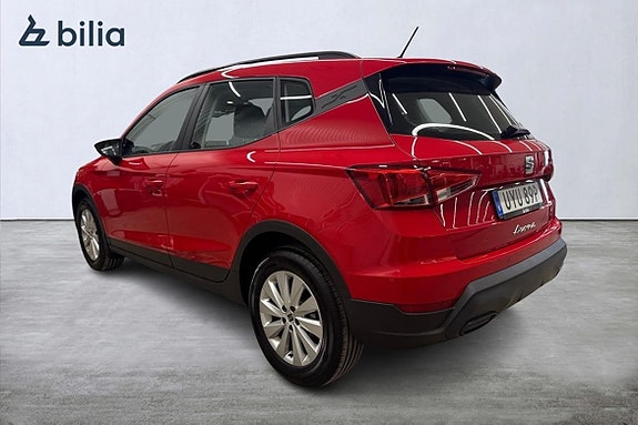 Seat Arona 3 of 16