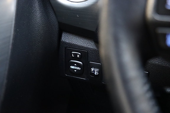 Toyota Auris 28 of 30