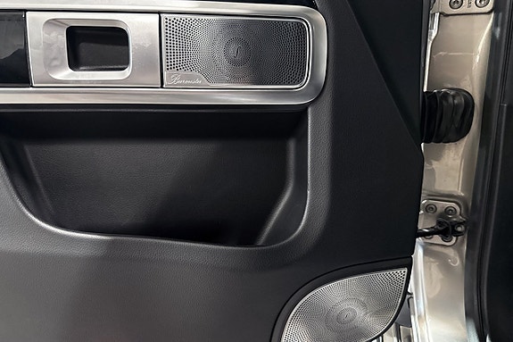 Mercedes-Benz G63 12 of 25