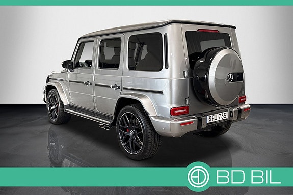 Mercedes-Benz G63 2 of 5