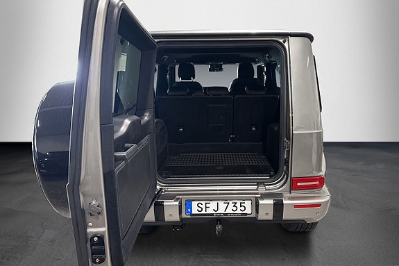 Mercedes-Benz G63 14 of 25