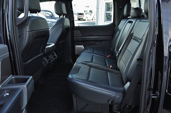 Ford F-150 8 of 25
