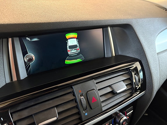 BMW X3 25 of 29