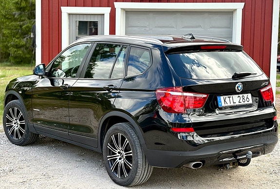 BMW X3 5 of 5