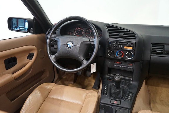 BMW 318 5 of 5
