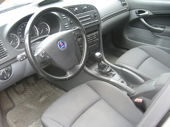 Saab 9-3 8 of 18