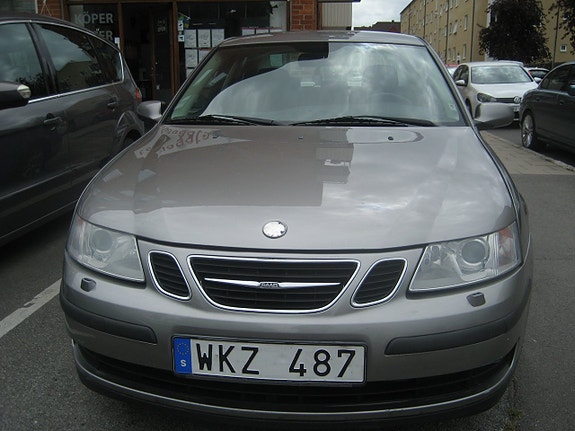Saab 9-3 5 of 18