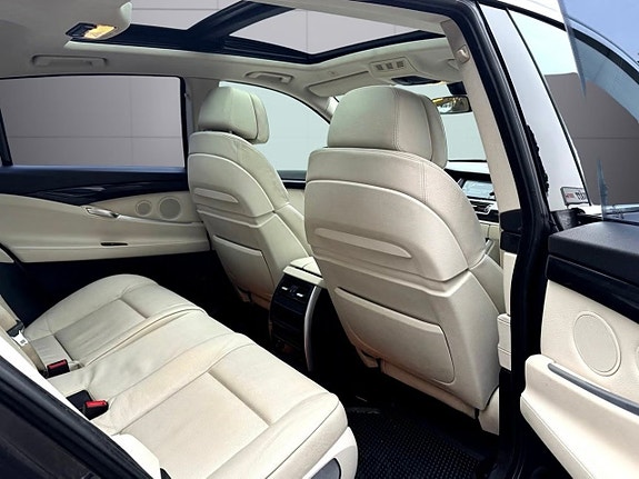BMW 530d 11 of 15