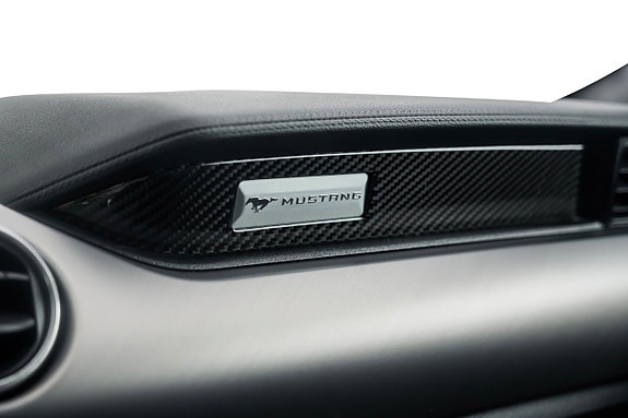 Ford Mustang 23 of 28
