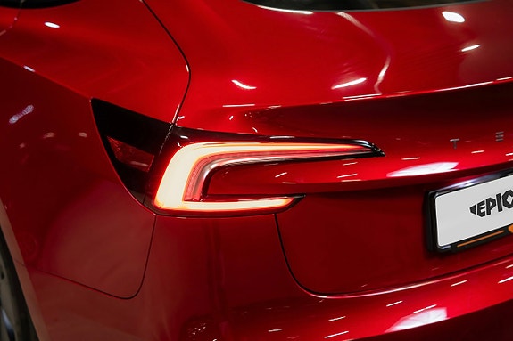 Tesla Model 3 9 of 25