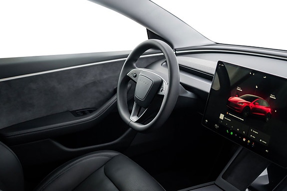 Tesla Model 3 23 of 25