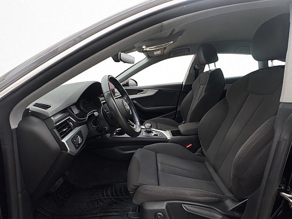 Audi A5 9 of 30