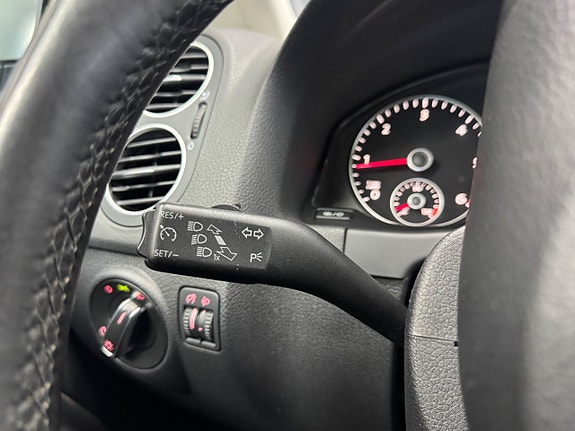 Volkswagen Golf Plus 14 of 14