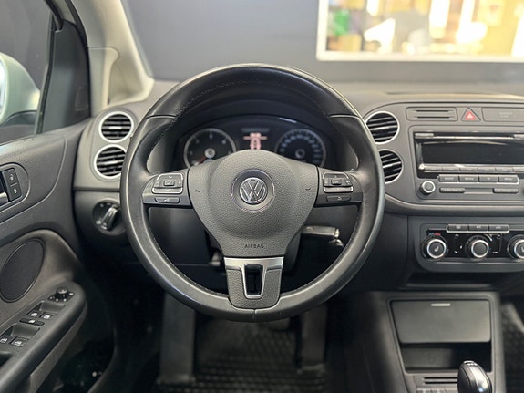 Volkswagen Golf Plus 11 of 14