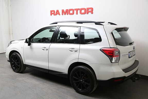 Subaru Forester 4 of 5