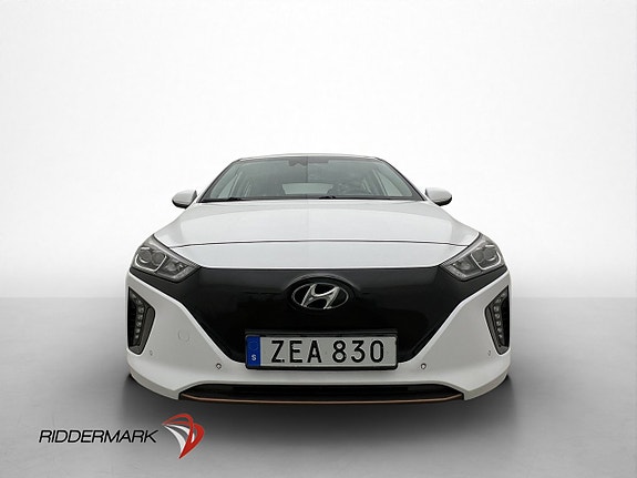 Hyundai IONIQ 3 of 5