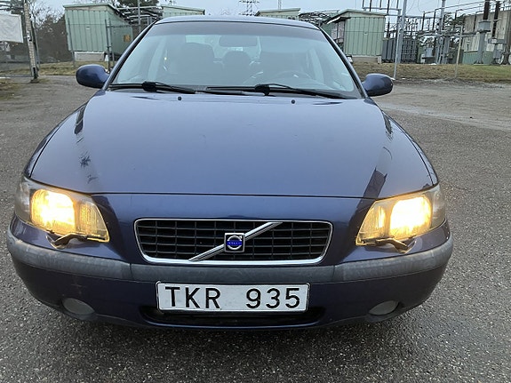 Volvo S60 6 of 7