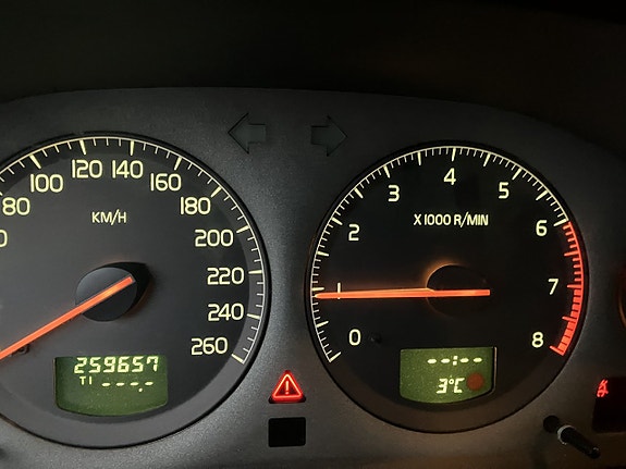 Volvo S60 5 of 5