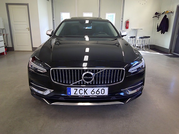 Volvo S90 3 of 5