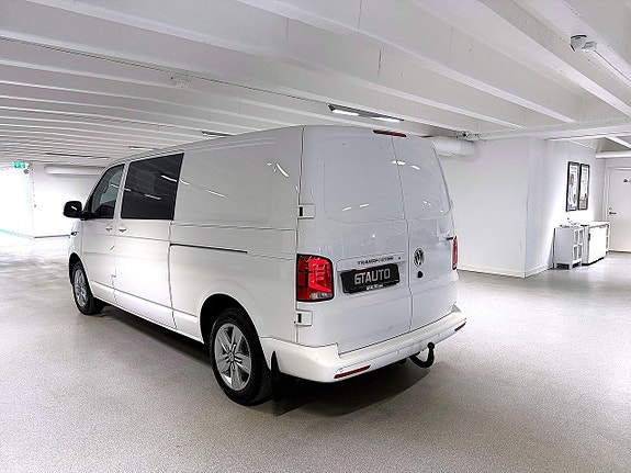 Volkswagen Transporter 6 of 30